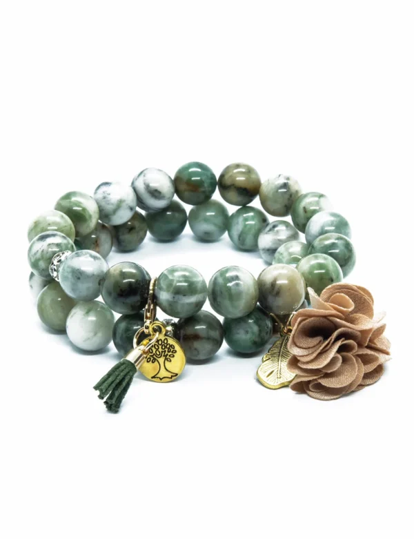 Apyrankes naturaliub akmenu zalia