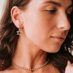 golden star auskaras