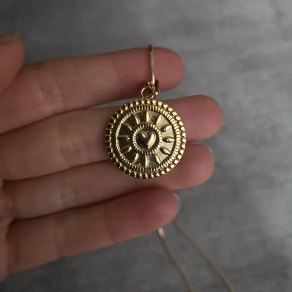 CAF5C74C-FE56-472A-B0B8-BAD36B43EF2D