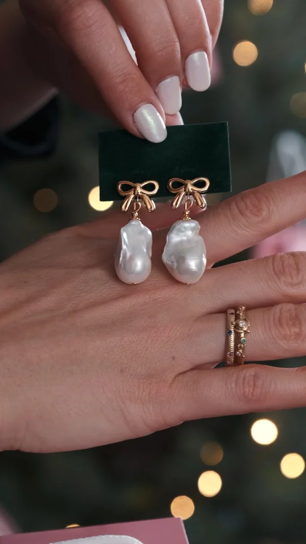 barokiniu perlu auskarai